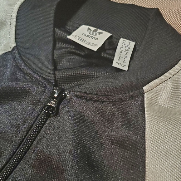 Vintage Adidas Track Jacket Size S Y2k Glossy Black White Stripes Zip Pockets - Picture 3 of 8